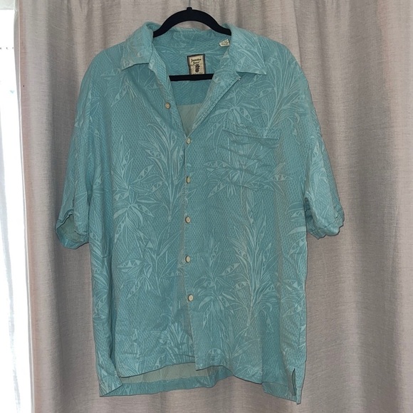 Jamaica Jaxx Other - Jamaican jerk button down !!!